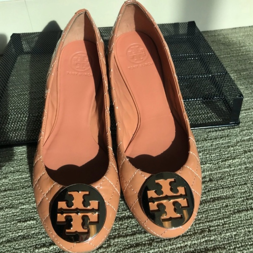 Beautiful Tory Burch quilted flats